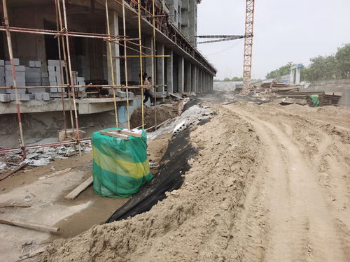 濱州城建集團工地亂象 塵土漫天飛，工人無防護施工引擔憂